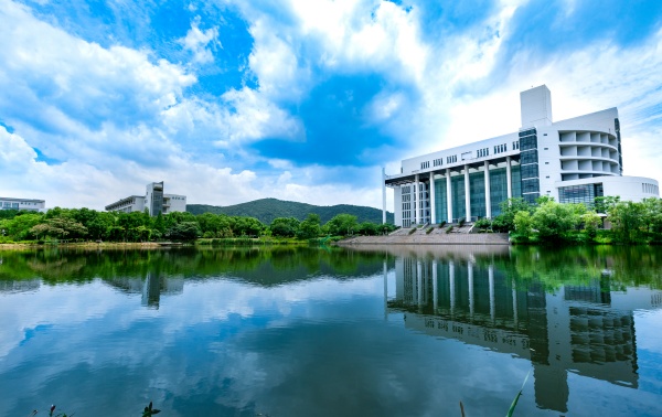 無錫商業職業技術學院3_副本.jpg